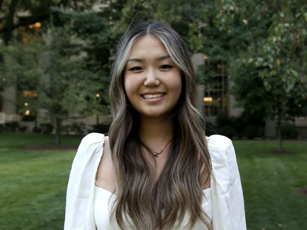 Alana Yang headshot